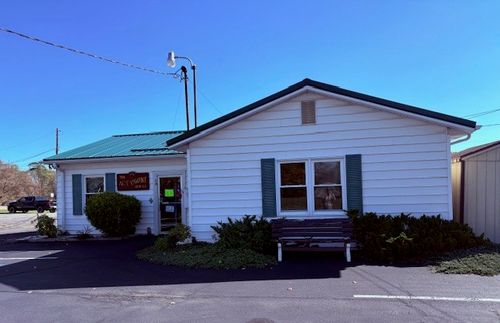 10 Ridge Rd, Horseheads, NY, 14845-1762 | Card Image