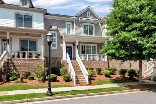 3862 Suwanee Green Pkwy, Suwanee, GA, 30024-5104 | Card Image