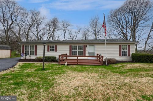 16 Brian Ct, STEVENS, PA, 17578-9513 | Card Image