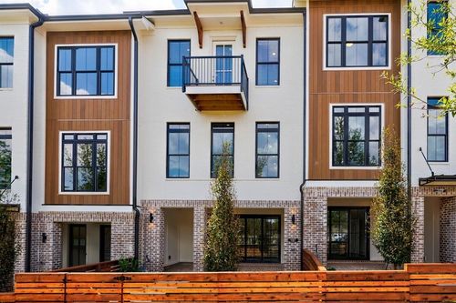 107 Iveybrooke Ln, Alpharetta, GA, 30009-4415 | Card Image