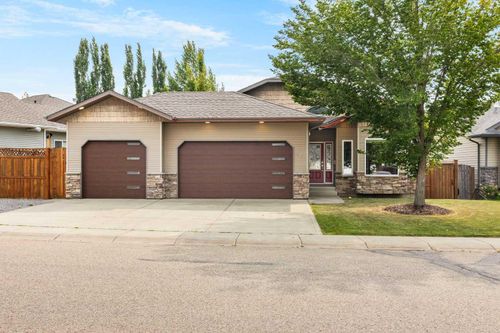27 Irving Crescent, Red Deer, AB, T4R3R9 | Card Image