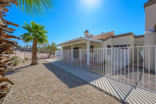 2100 Pebble Creek Lane, Laughlin, NV, 89029 | Card Image
