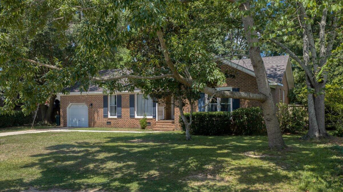 Residential in Summerville 4