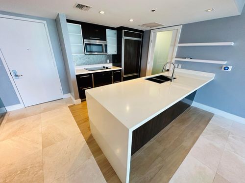 2108-50 Biscayne Blvd, Miami, FL, 33132-2905 | Card Image