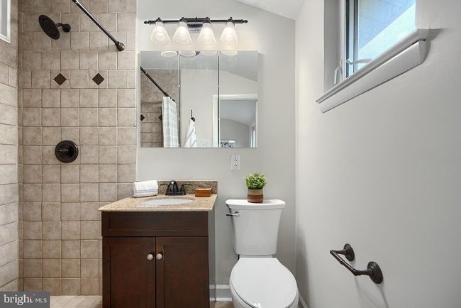 927 Cromwell Bridge Rd, House other with 3 bedrooms, 3 bathrooms and null parking in TOWSON MD | Image 18