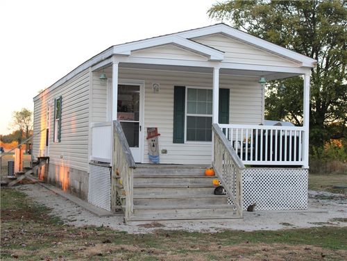 2141 E 790 North Rd, Shelbyville, IL, 62565-4248 | Card Image