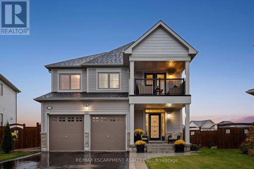 220 Harpin Way E, Centre Wellington (Fergus), ON, N1M2W3 | Card Image