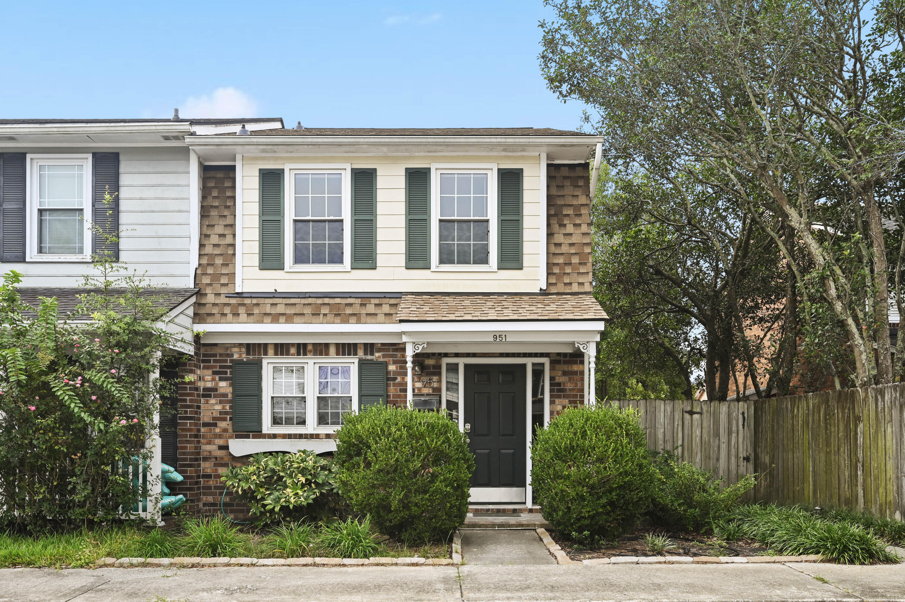 Beresford Ct, Mount Pleasant, SC 29464