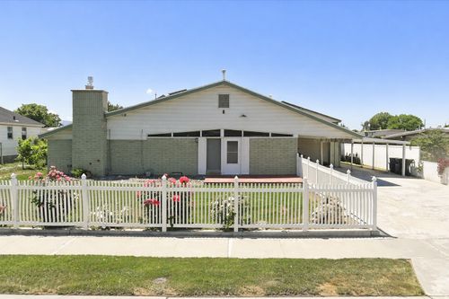 5106 S Jolly St, Taylorsville, UT, 84123-4218 | Card Image