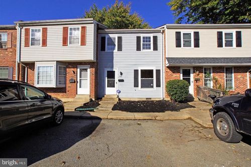 90 Village Dr, DOVER, DE, 19904-6534 | Card Image