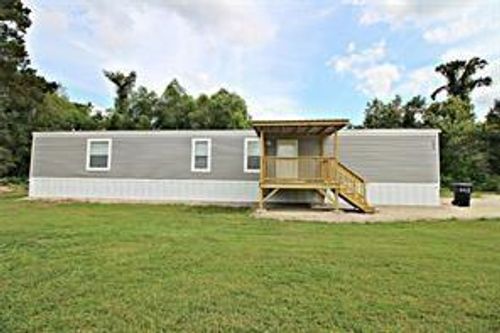 663 E Bayou Rd, Belle Chasse, LA, 70037-4355 | Card Image