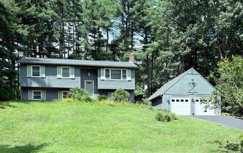 6 Brookfield Dr, Hudson, NH, 03051-5001 | Card Image