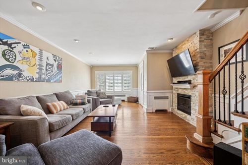 2935 S 13th St, PHILADELPHIA, PA, 19148-4947 | Card Image