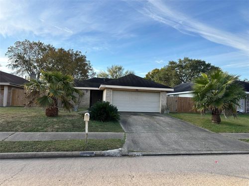 11123 Somerford Dr, Houston, TX, 77072-1937 | Card Image