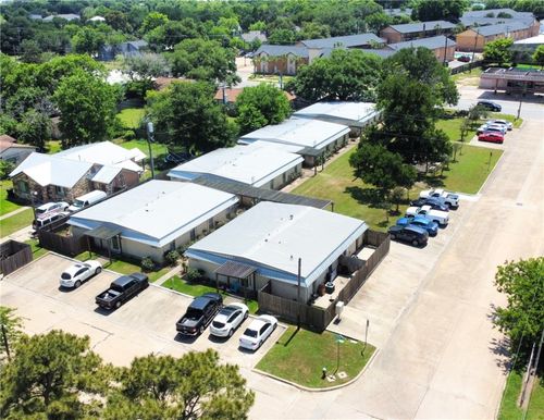 1601 S College Ave, Bryan, TX, 77801-1261 | Card Image