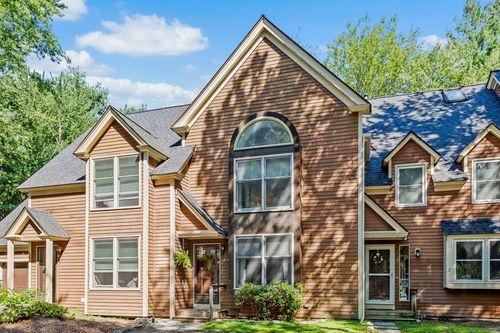 27b-111 Brigham St, Hudson, MA, 01749-2649 | Card Image