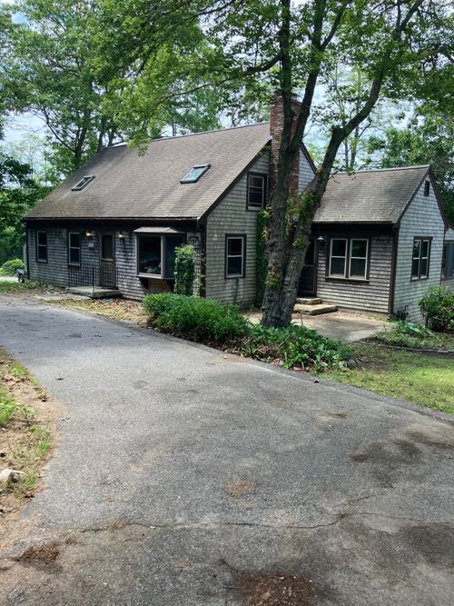 1094 County Rd, Cataumet, MA, 02534-1006 | Card Image