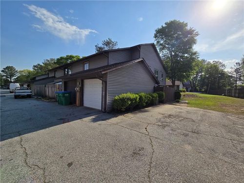 2747 Whitewater Ct, Austell, GA, 30106-2721 | Card Image