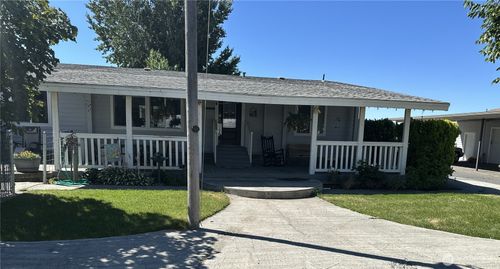 15241 Baseline.5 Rd Se, Moses Lake, WA, 98837-9736 | Card Image