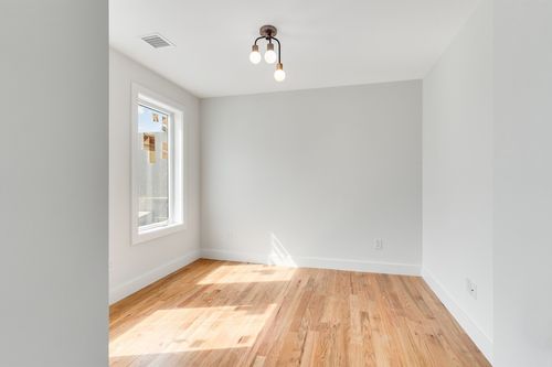 5-97 Condor Street, Boston, MA, 02128 | Card Image