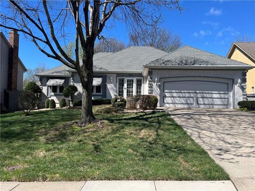 11806 Craig St, Overland Park, KS, 66210-2537 | Card Image