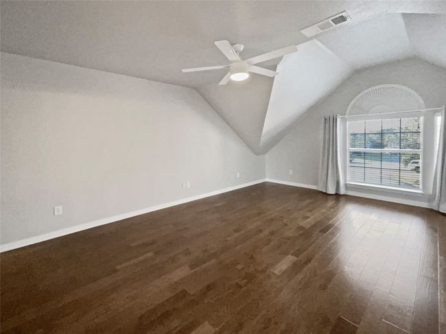 5024 Enclave Ct, House other with 3 bedrooms, 2 bathrooms and null parking in Mckinney TX | Image 5