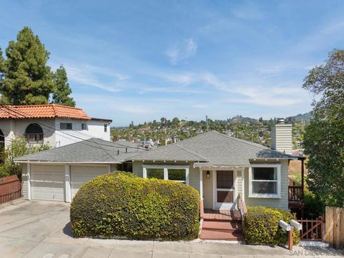 8230 Vista Dr, La Mesa, CA, 91941-6432 | Card Image