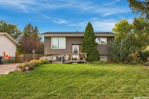 22 4th Avenue N, Martensville, SK, S0K0A2 | Card Image