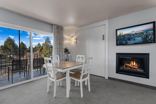 a240-241-1565 Nw Wall St, Bend, OR, 97703-1969 | Card Image