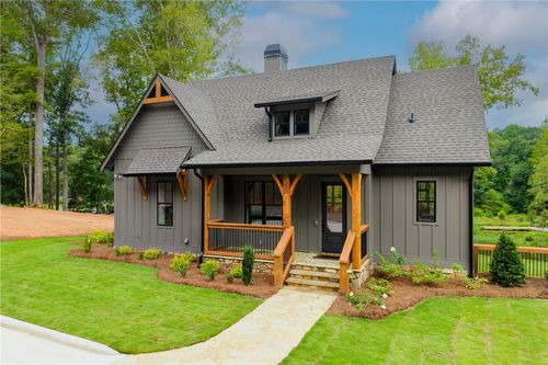 56 Waterfront Way, Alexander City, AL, 35010 | Card Image