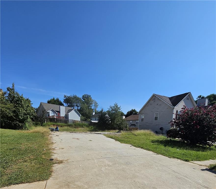 Mustang Ln, Riverdale, GA 30274
