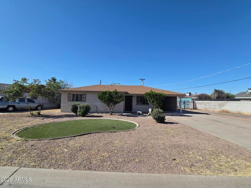 2207 W Cactus Wren Dr, Phoenix, AZ, 85021-7700 | Card Image