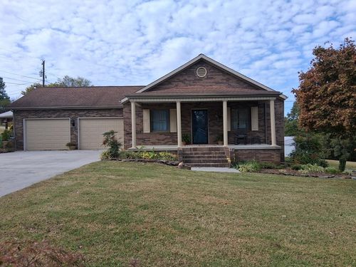 513 Upper Broad St, Newport, TN, 37821-3446 | Card Image