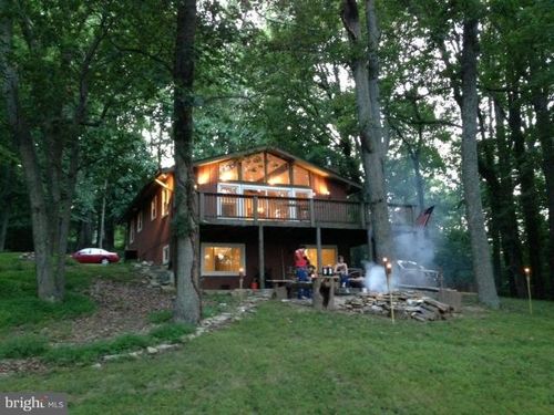 1601 Summit Dr, HAYMARKET, VA, 20169-1317 | Card Image