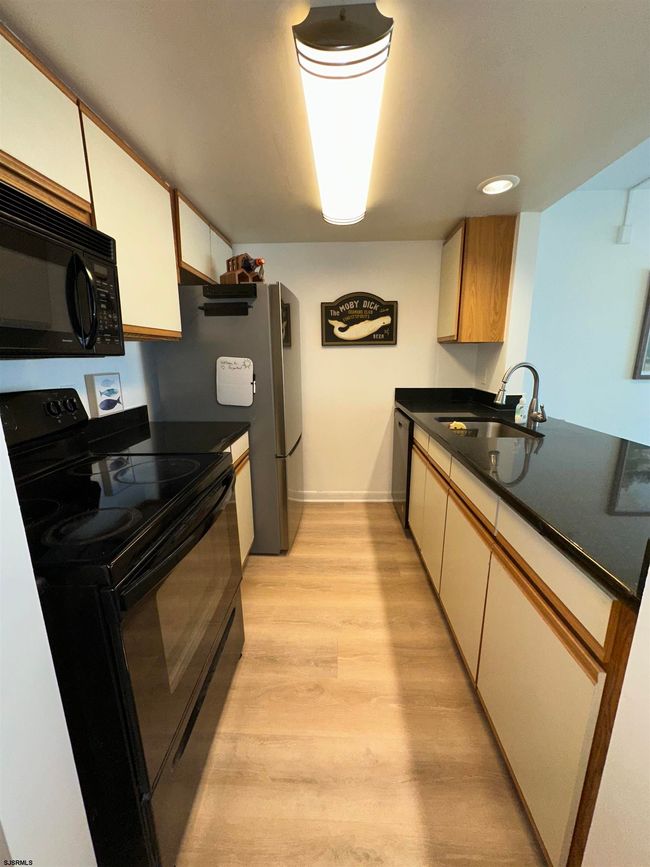 APT-1106 - 4500 W Brigantine Ave, Condo with 2 bedrooms, 2 bathrooms and null parking in Brigantine NJ | Image 4