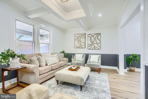 612 Woodbourne Ave, BALTIMORE, MD, 21212-4204 | Card Image