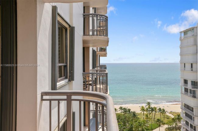 1506 - 10175 Collins Ave, Condo with 2 bedrooms, 2 bathrooms and null parking in Bal Harbour FL | Image 4