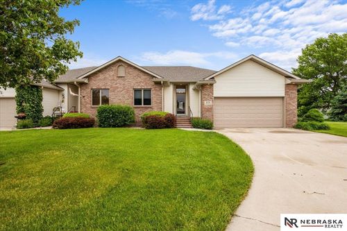 650 Heatherwood St, Fremont, NE, 68025-5968 | Card Image