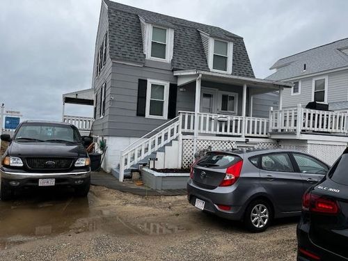 432 N End Blvd, Salisbury, MA, 01952-2132 | Card Image