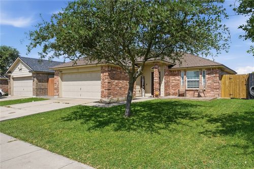 1030 Livermore St, Portland, TX, 78374-4210 | Card Image