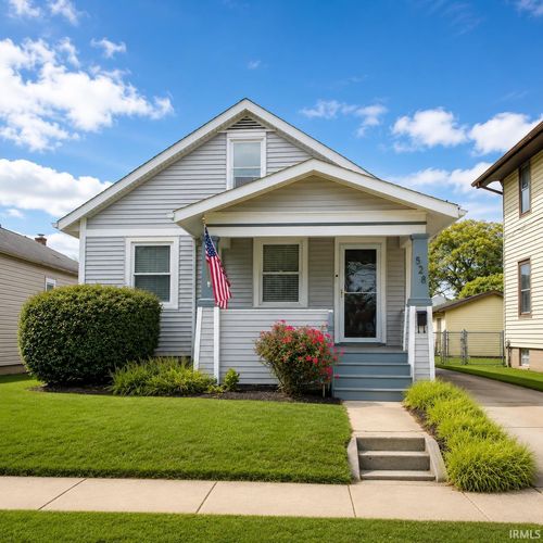 528 Dayton Ave, Fort Wayne, IN, 46807-1801 | Card Image