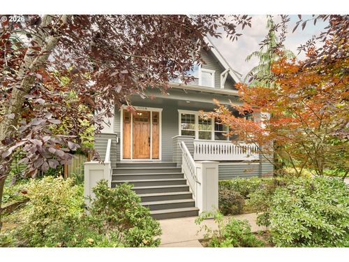 1212 Se Harney St, Portland, OR, 97202-7115 | Card Image