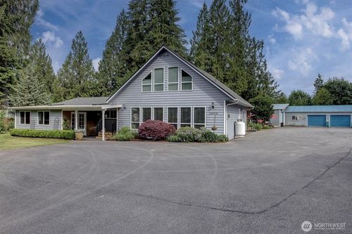 18009 Crooked Mile Rd, Granite Falls, WA, 98252-8732 | Card Image