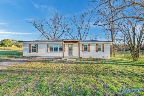 6320 County Road 38, Section, AL, 35771-8306 | Card Image