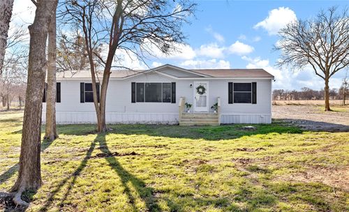 8124 Country Manor Ln, Alvarado, TX, 76009-6477 | Card Image