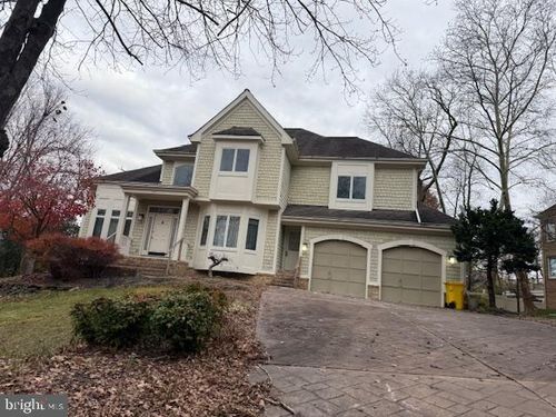 371 Carriage Park Way, Annapolis, MD, 21401-7709 | Card Image