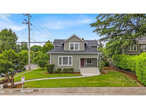 5007 Se Stark St, Portland, OR, 97215 | Card Image