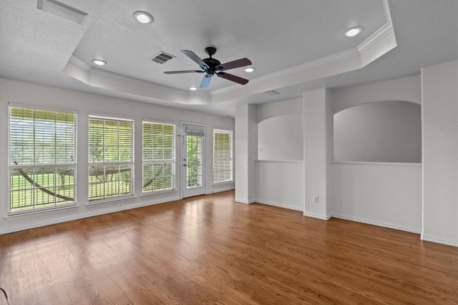 Entertaining game room area with balcony | Image 20