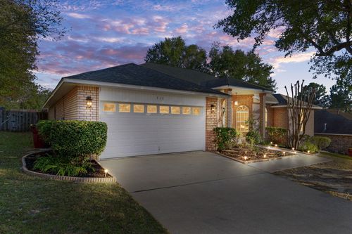 515 Vulpes Sanctuary Loop, Crestview, FL, 32536-5442 | Card Image