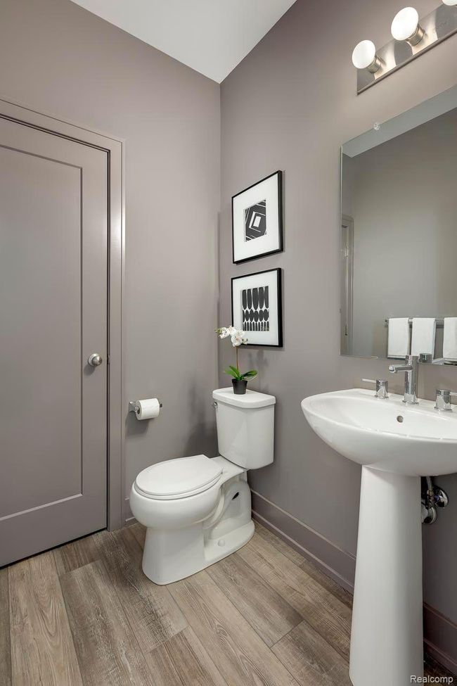 30 - 3660 Trumbull Ave, Condo with 2 bedrooms, 3 bathrooms and null parking in Detroit MI | Image 33